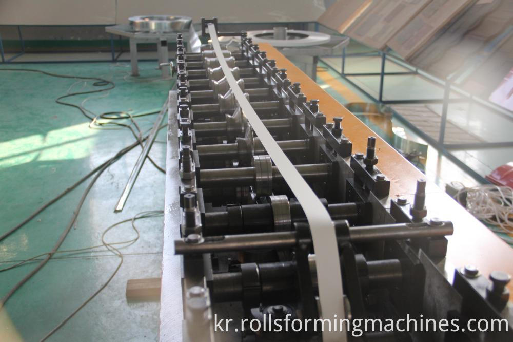 Ceiling Tee bar roll forming machine Ceiling Tee bar roll forming machine